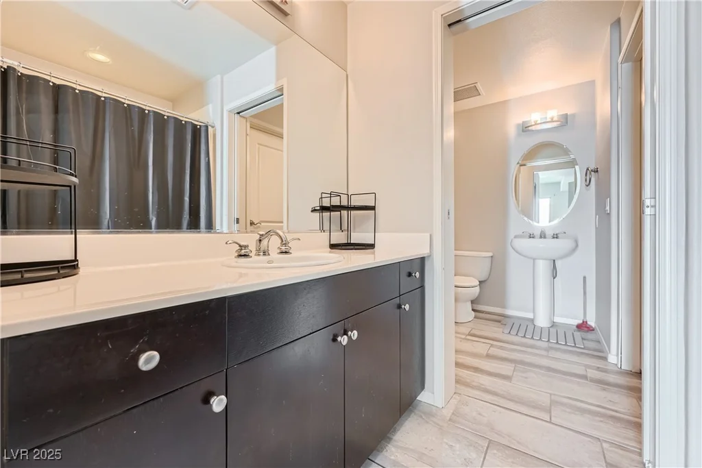 8255 Las Vegas, Las Vegas, NV 89123