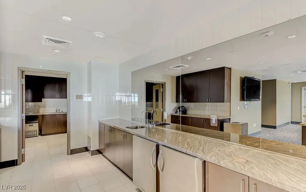 8255 Las Vegas, Las Vegas, NV 89123