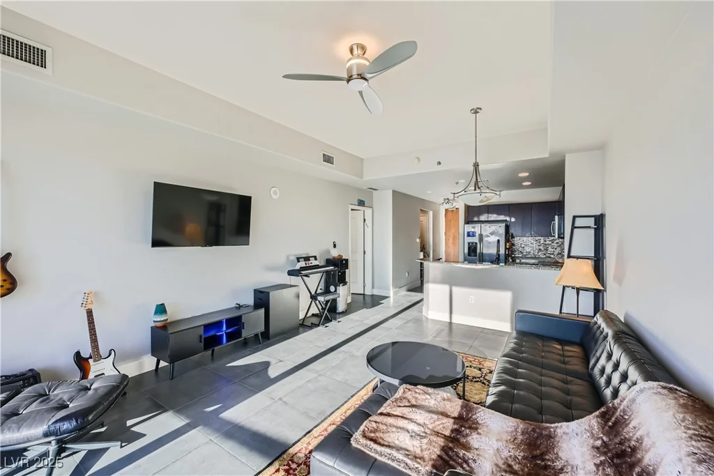 8255 Las Vegas, Las Vegas, NV 89123