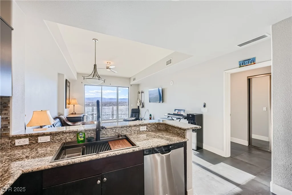 8255 Las Vegas, Las Vegas, NV 89123