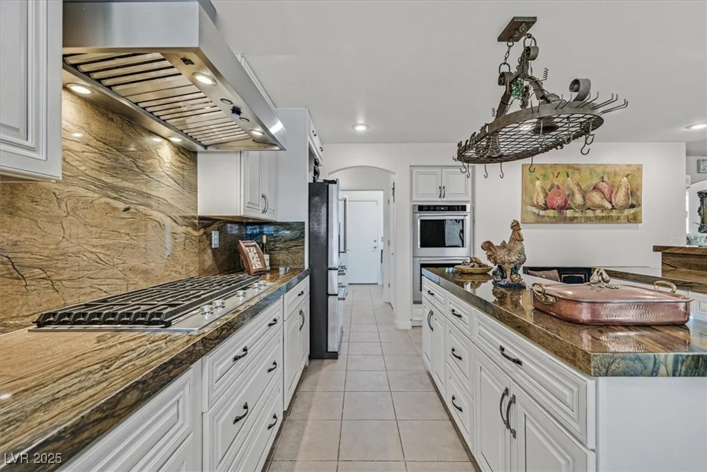 1465 Via Savona, Henderson, NV 89052