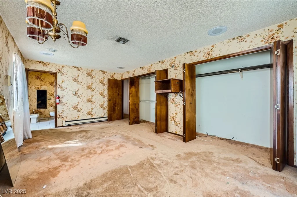 7079 Laredo, Las Vegas, NV 89117