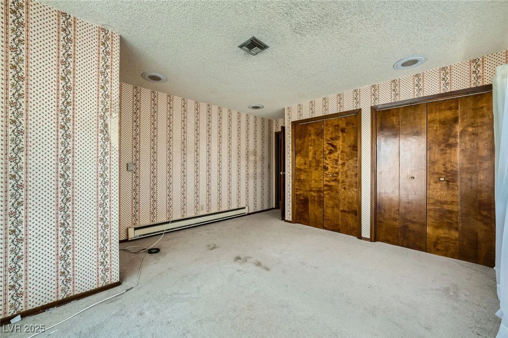 7079 Laredo, Las Vegas, NV 89117