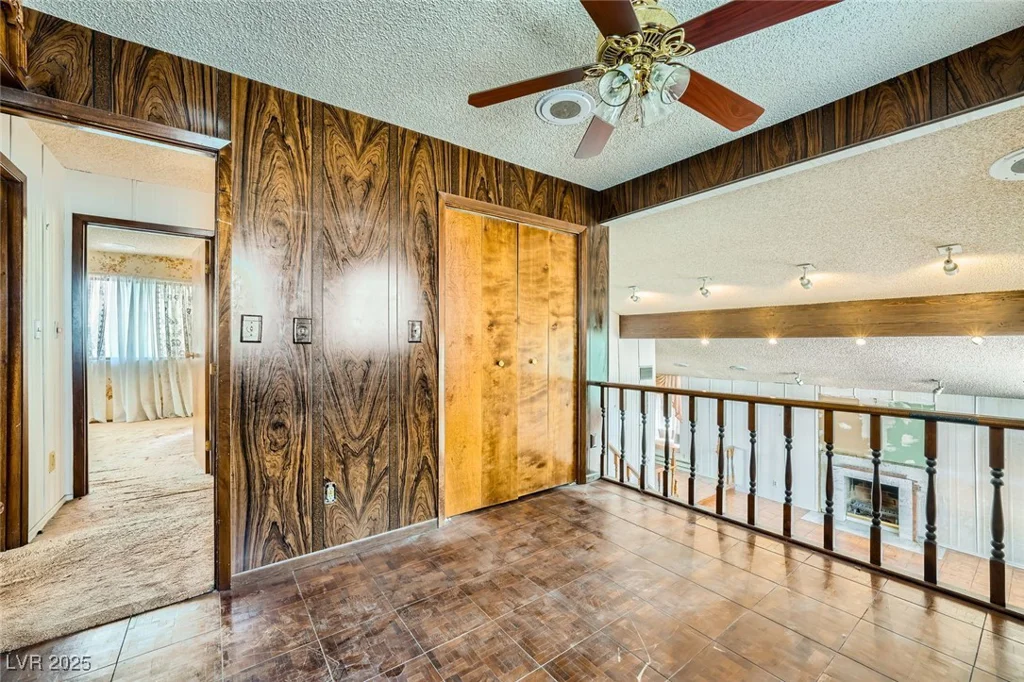 7079 Laredo, Las Vegas, NV 89117