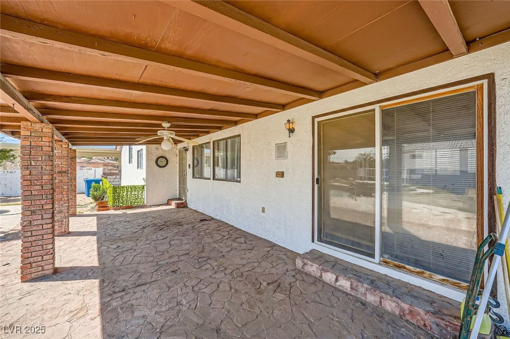 7079 Laredo, Las Vegas, NV 89117