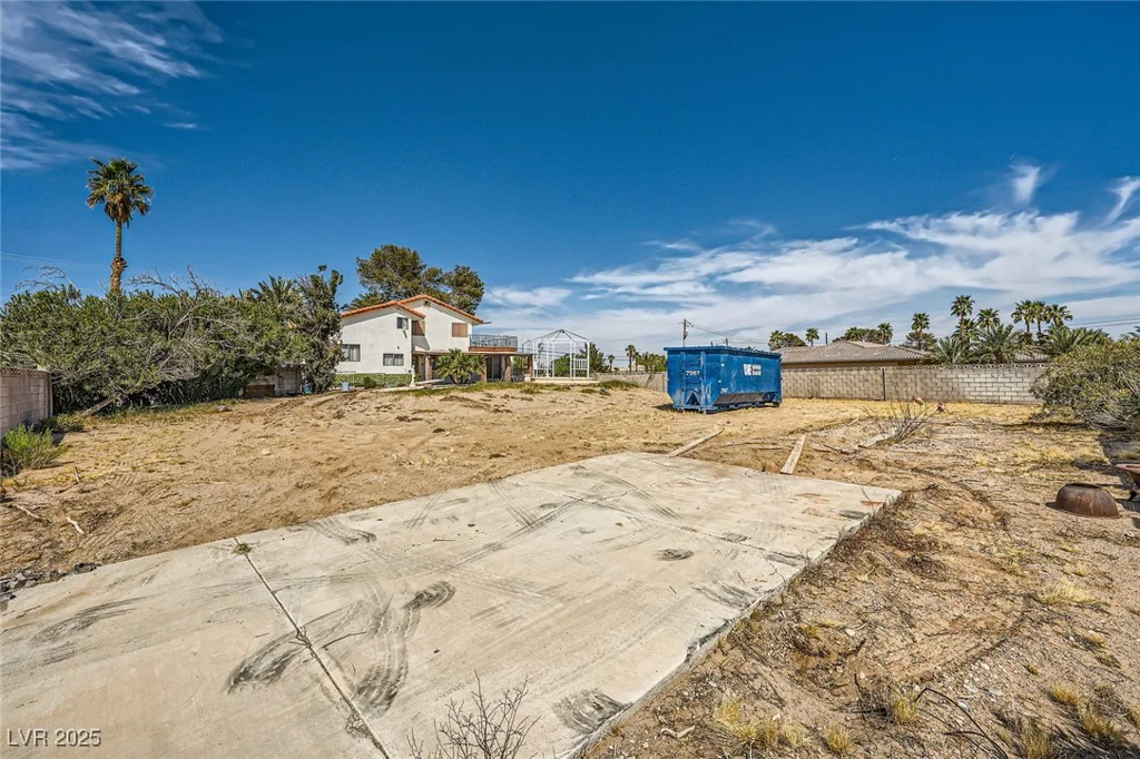 7079 Laredo, Las Vegas, NV 89117