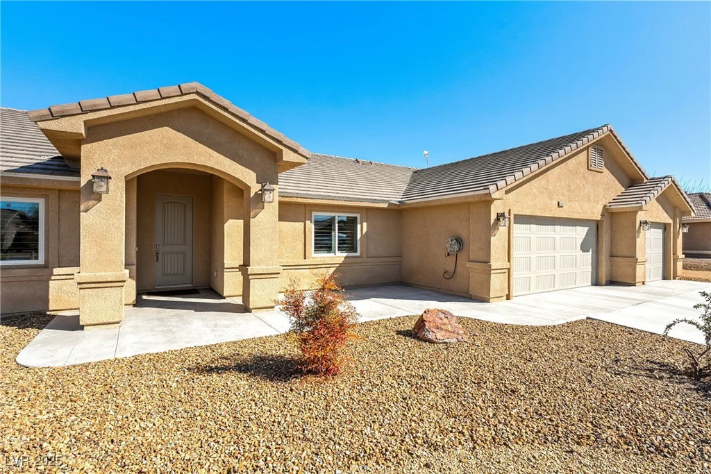 5450 Barnwood, Pahrump, NV 89061