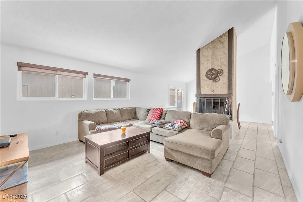 4153 Broadriver, Las Vegas, NV 89108