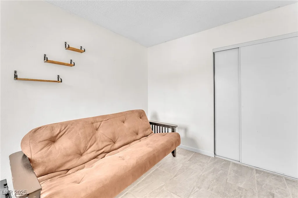 4153 Broadriver, Las Vegas, NV 89108