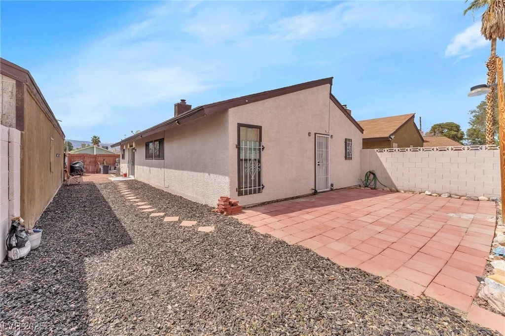 4153 Broadriver, Las Vegas, NV 89108