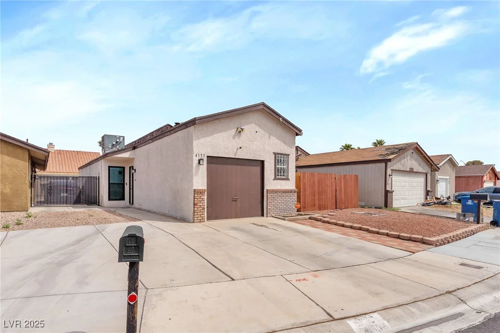 4153 Broadriver, Las Vegas, NV 89108