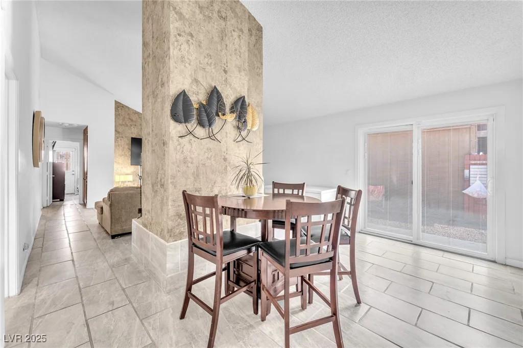 4153 Broadriver, Las Vegas, NV 89108