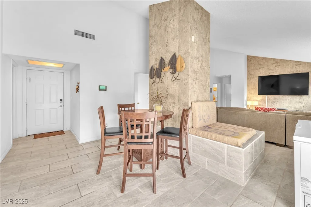 4153 Broadriver, Las Vegas, NV 89108