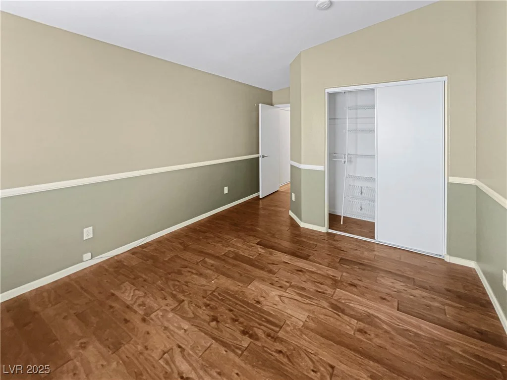 350 Loma Marsh, North Las Vegas, NV 89084