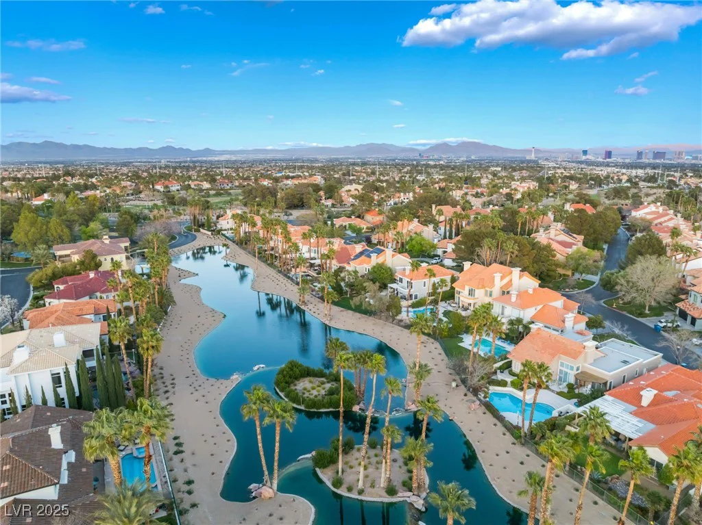 2221 Glenbrook, Las Vegas, NV 89117