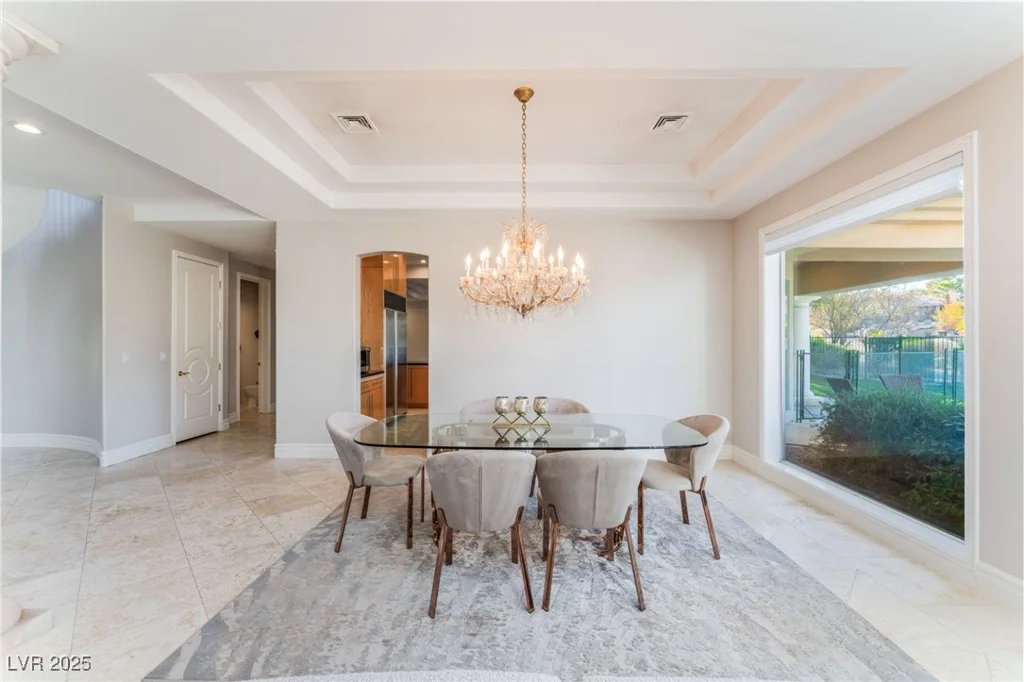 2221 Glenbrook, Las Vegas, NV 89117