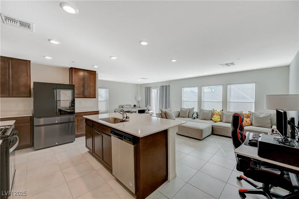 5691 Tinar, Las Vegas, NV 89113