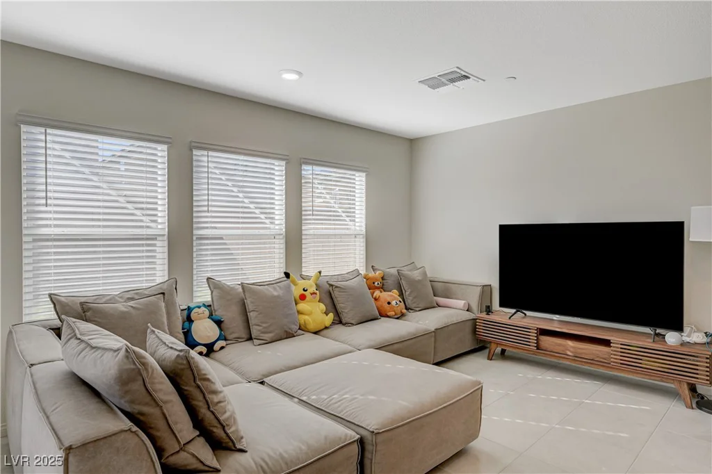 5691 Tinar, Las Vegas, NV 89113