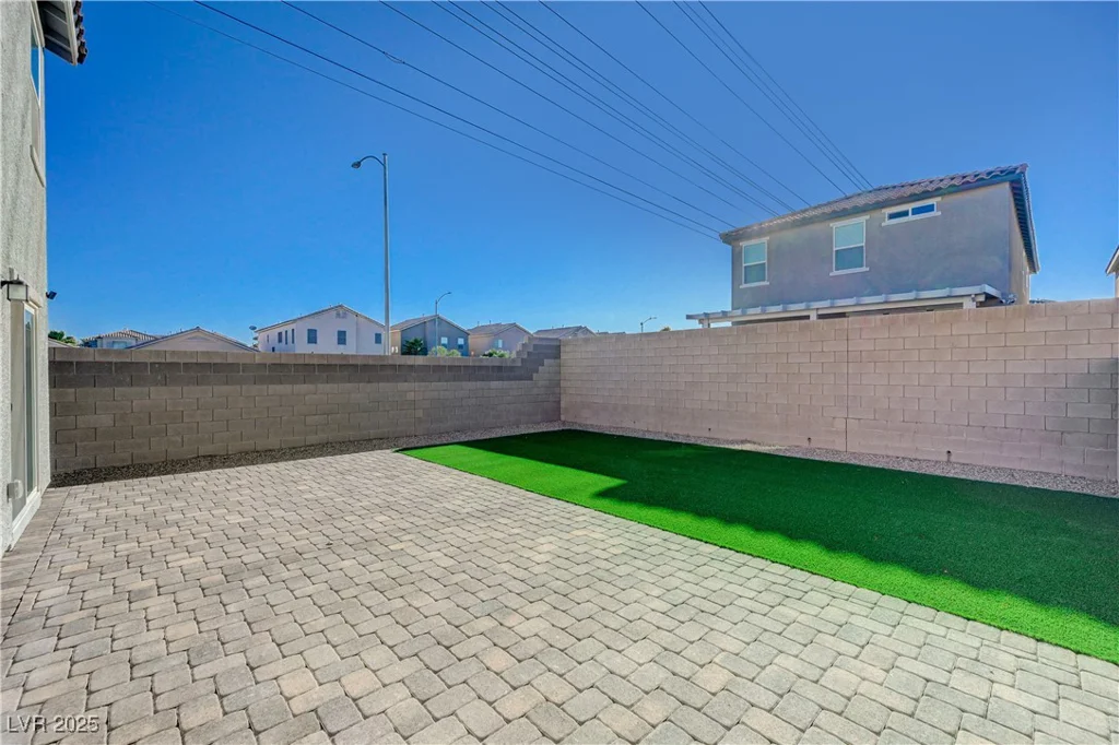 5691 Tinar, Las Vegas, NV 89113
