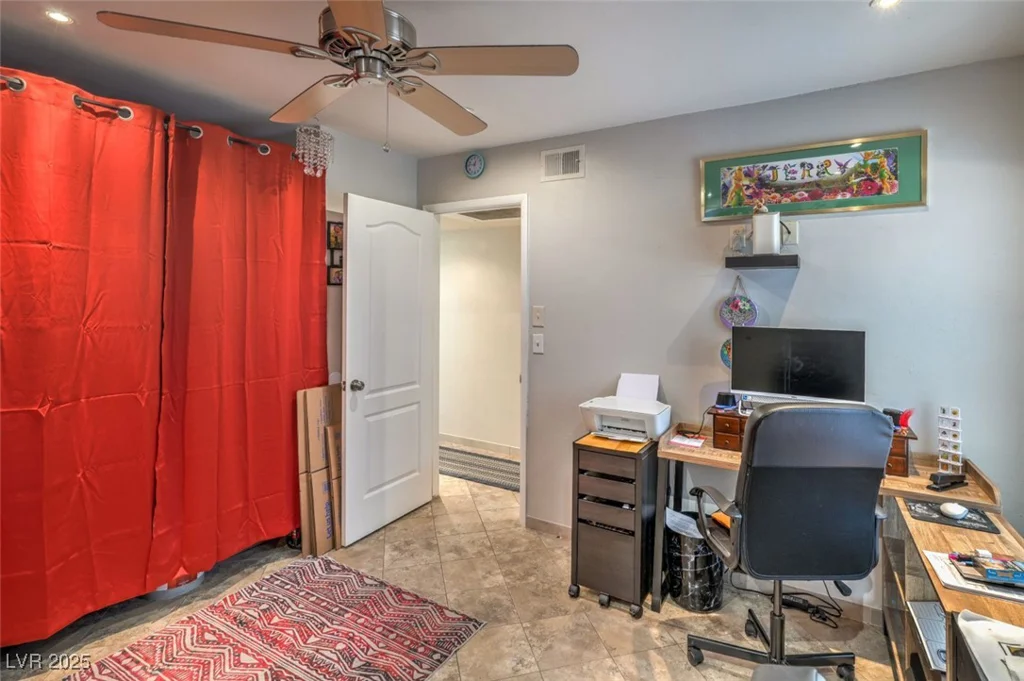 3053 Conquista, Las Vegas, NV 89121