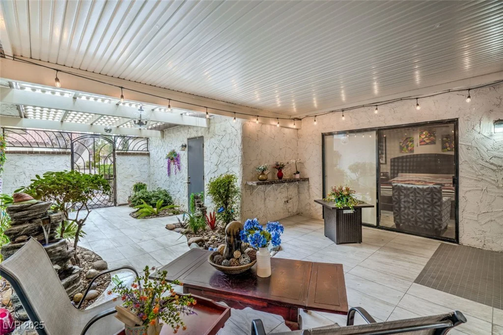 3053 Conquista, Las Vegas, NV 89121