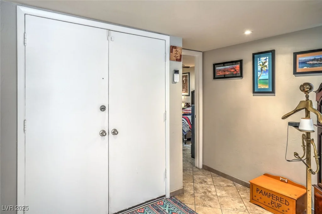 3053 Conquista, Las Vegas, NV 89121