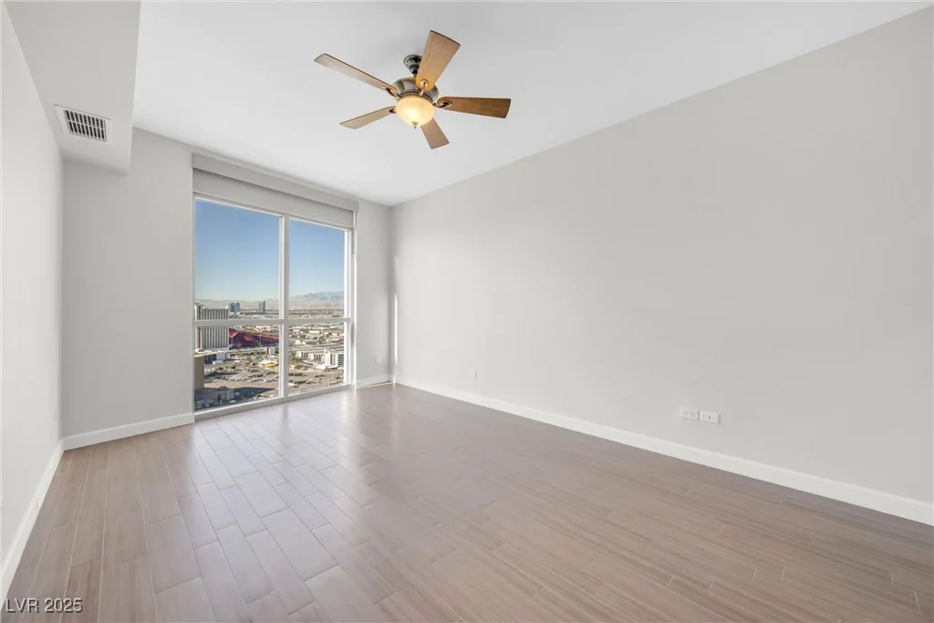 200 Sahara, Las Vegas, NV 89102