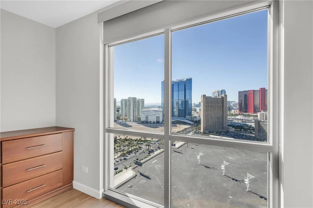 200 Sahara, Las Vegas, NV 89102