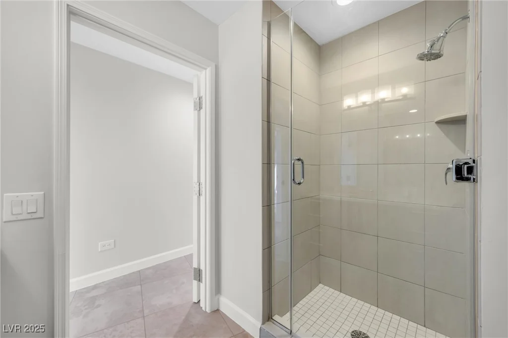 200 Sahara, Las Vegas, NV 89102