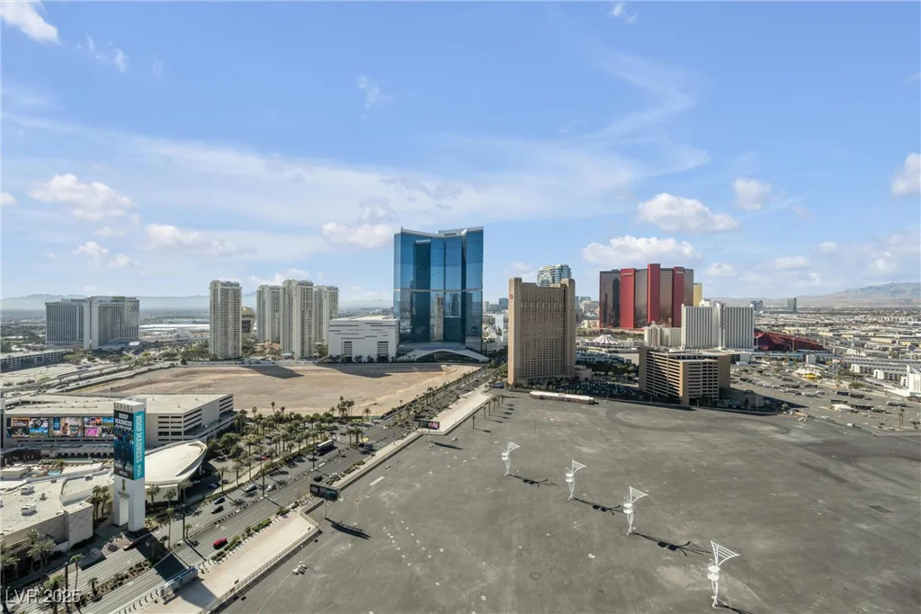 200 Sahara, Las Vegas, NV 89102