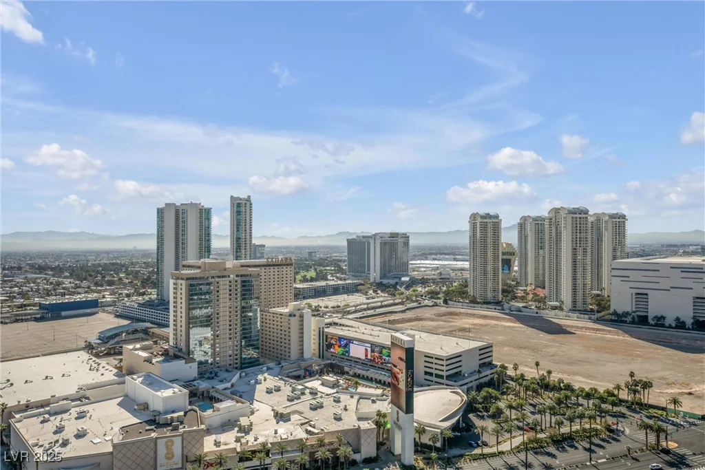 200 Sahara, Las Vegas, NV 89102