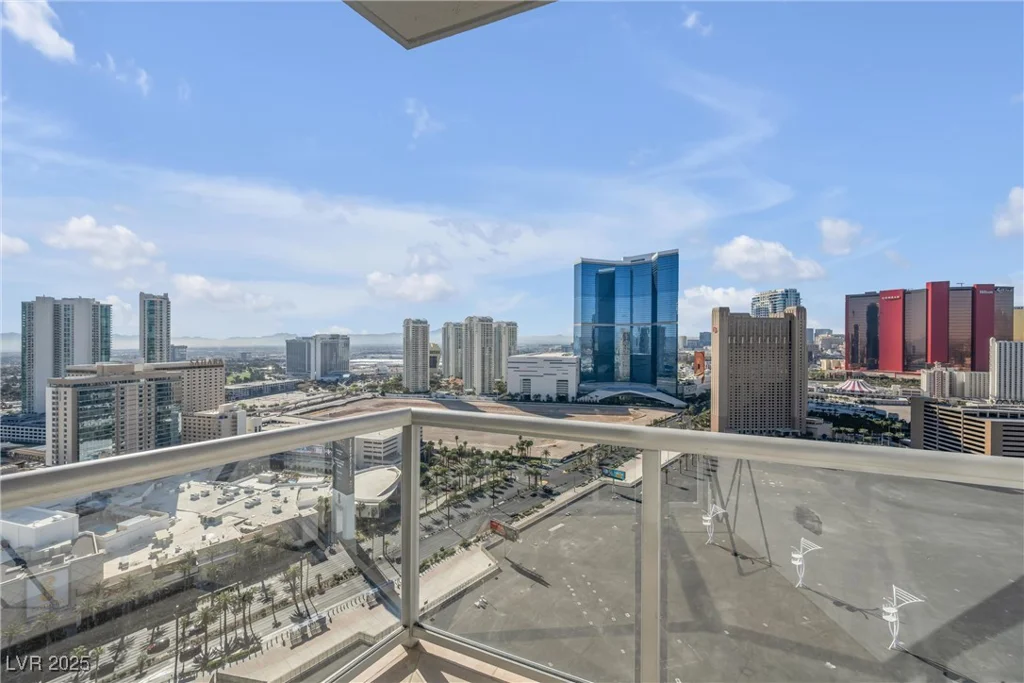 200 Sahara, Las Vegas, NV 89102