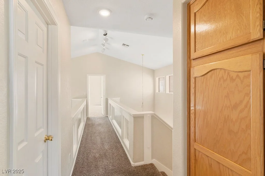 8005 Dover Shores, Las Vegas, NV 89128