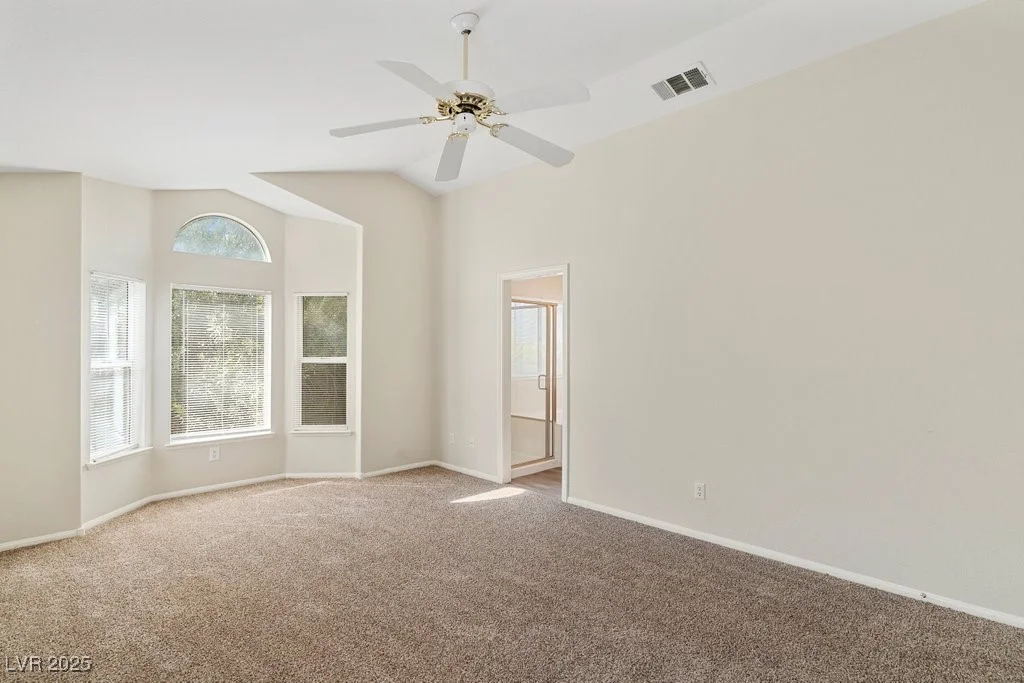 8005 Dover Shores, Las Vegas, NV 89128