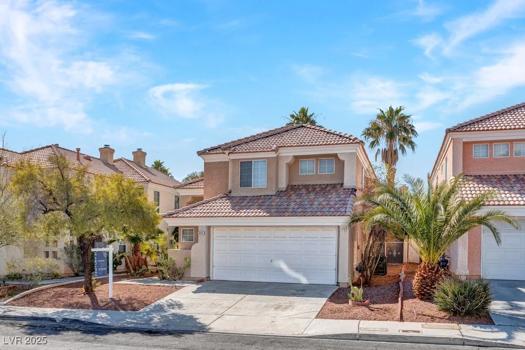 8005 Dover Shores, Las Vegas, NV 89128