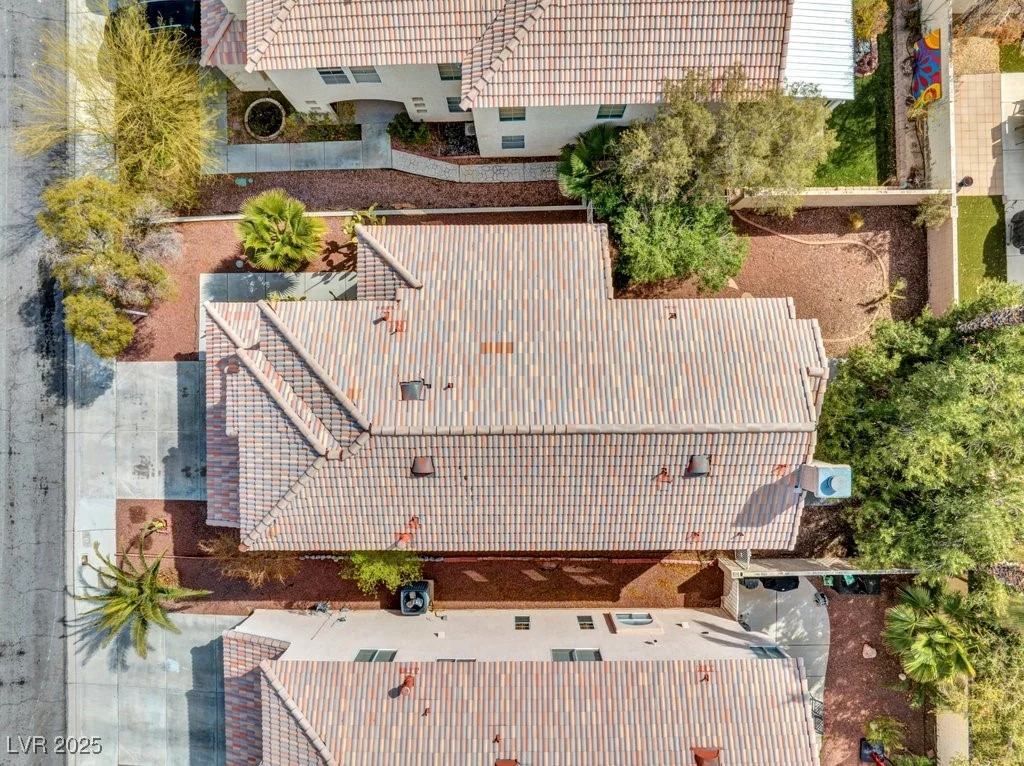 8005 Dover Shores, Las Vegas, NV 89128