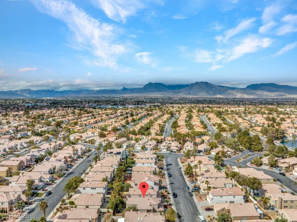 8005 Dover Shores, Las Vegas, NV 89128