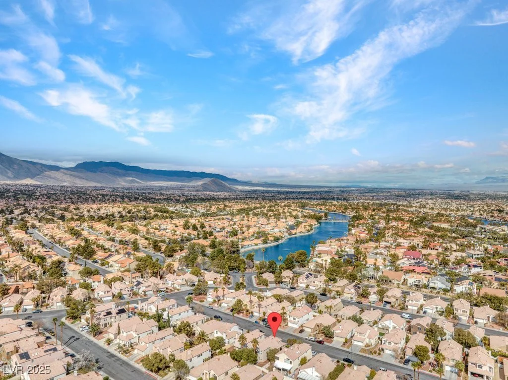 8005 Dover Shores, Las Vegas, NV 89128