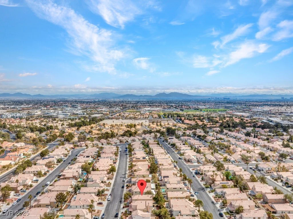 8005 Dover Shores, Las Vegas, NV 89128