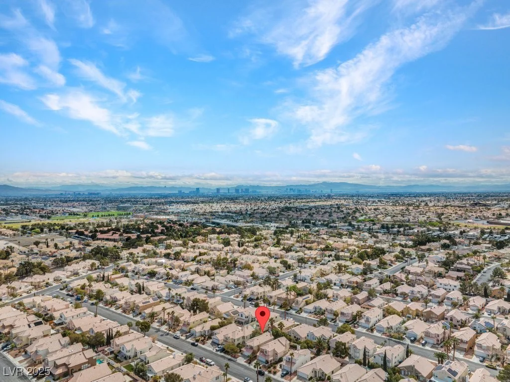 8005 Dover Shores, Las Vegas, NV 89128