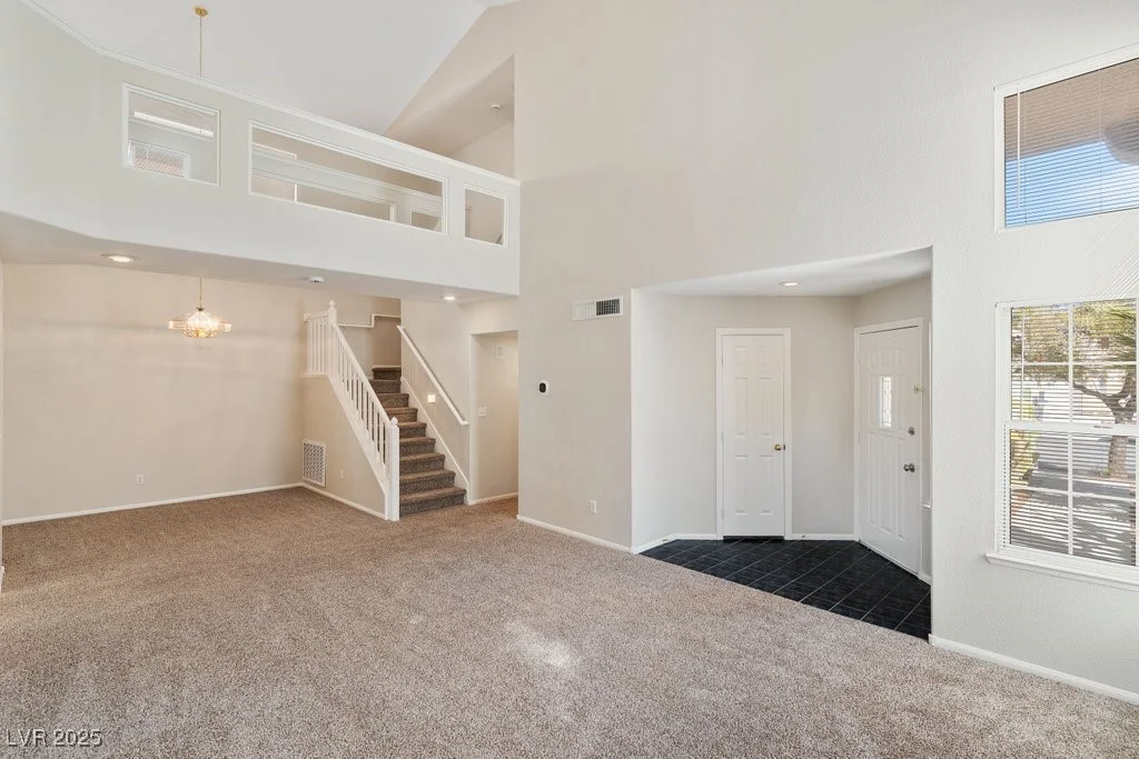 8005 Dover Shores, Las Vegas, NV 89128