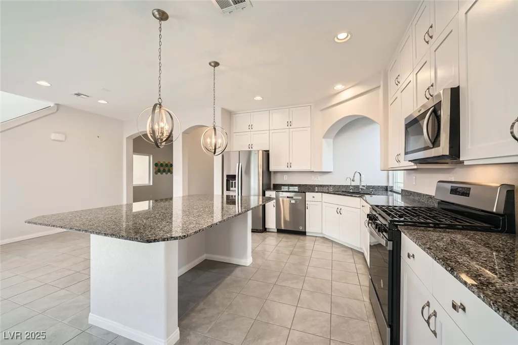 7745 Tyrell Peaks, Las Vegas, NV 89139