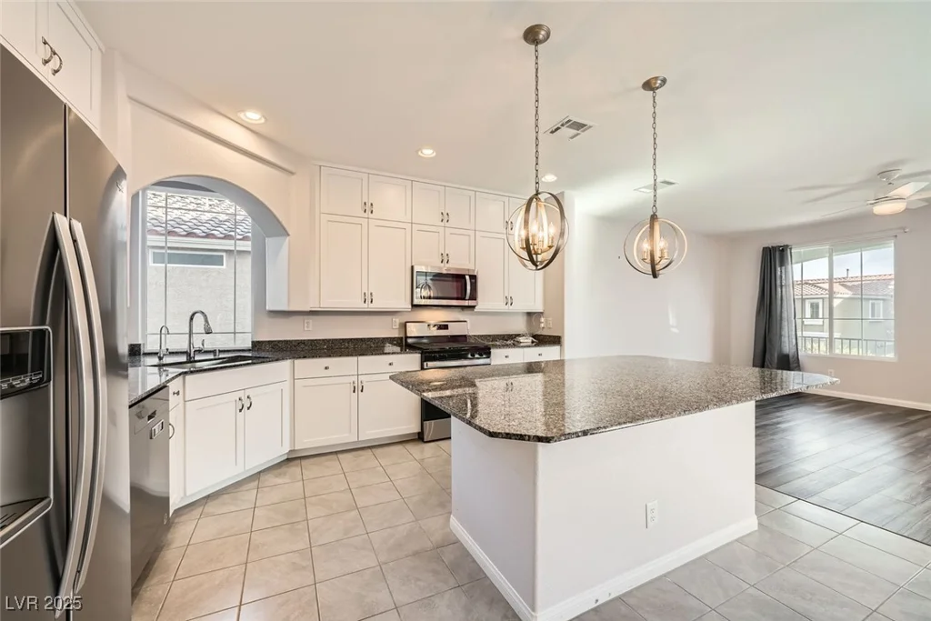 7745 Tyrell Peaks, Las Vegas, NV 89139
