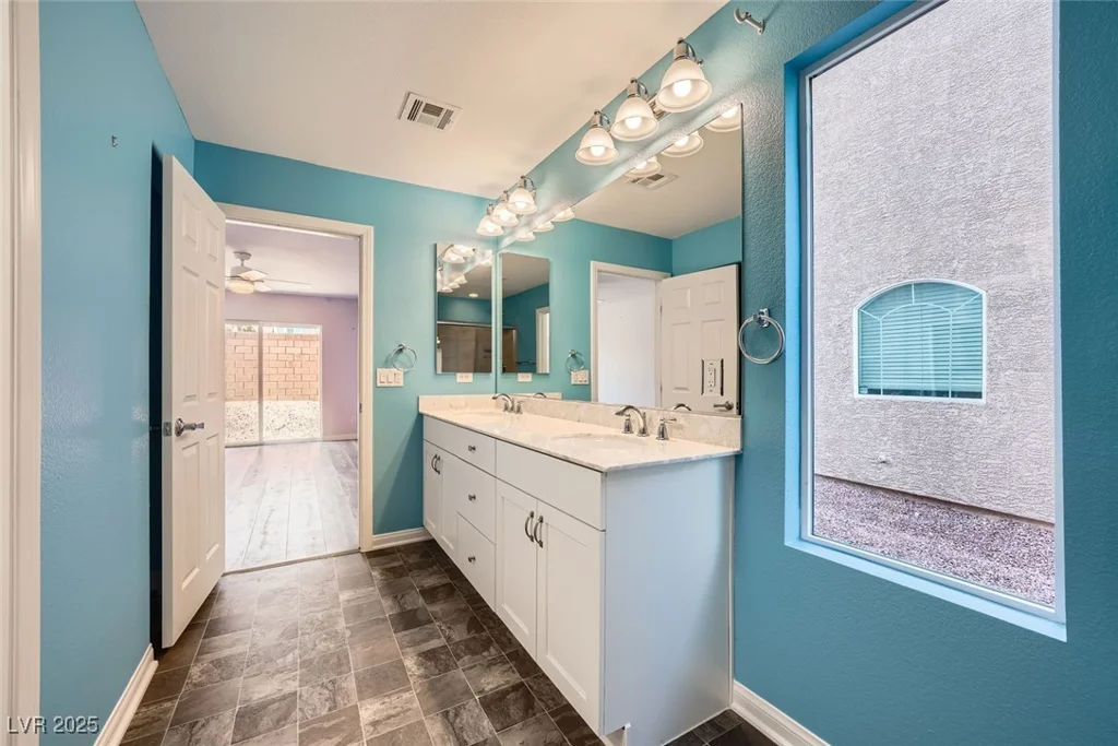 7745 Tyrell Peaks, Las Vegas, NV 89139