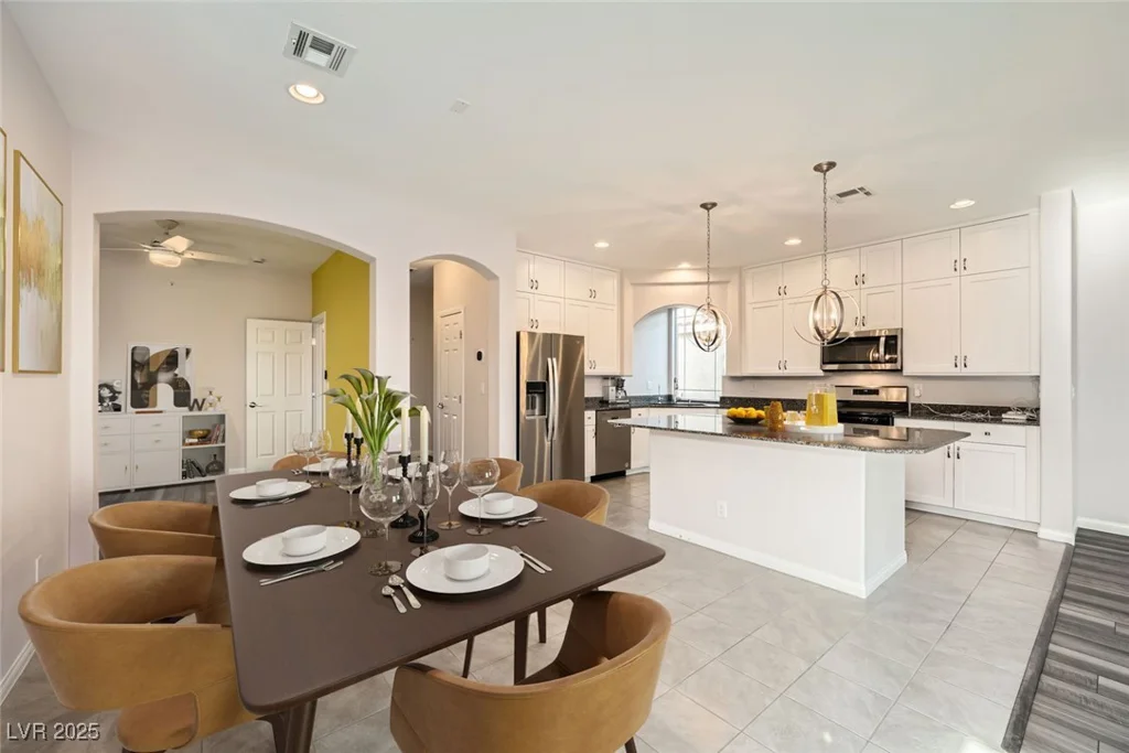 7745 Tyrell Peaks, Las Vegas, NV 89139