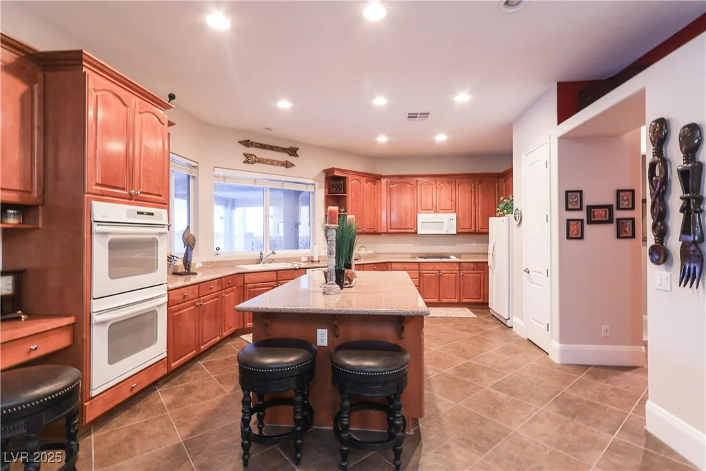809 Lake Hill, Boulder City, NV 89005