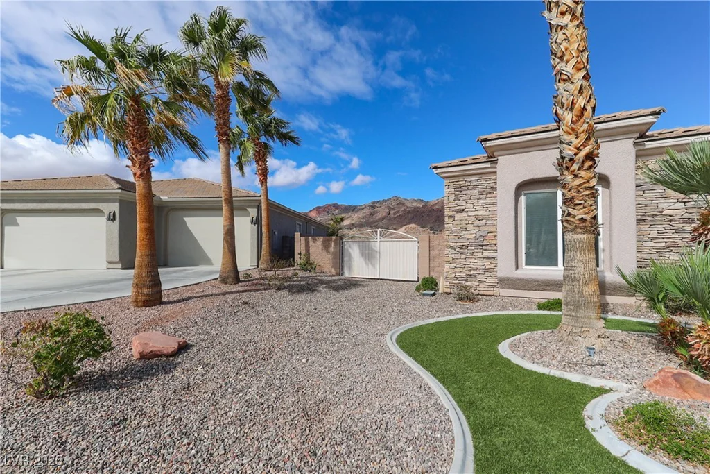 809 Lake Hill, Boulder City, NV 89005