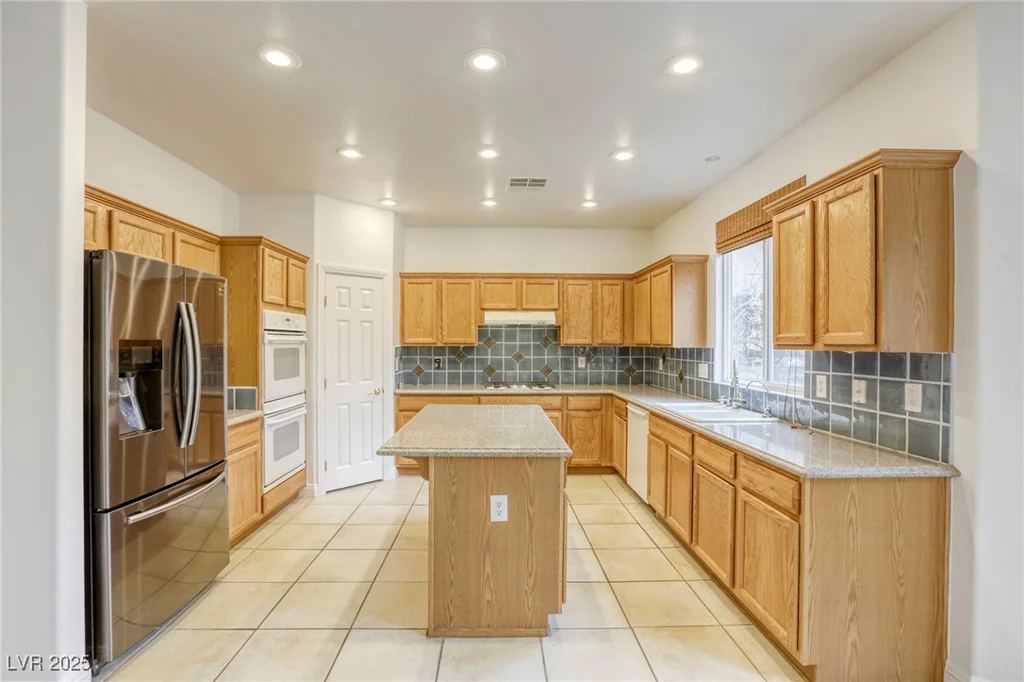9160 Moose Country, Las Vegas, NV 89178