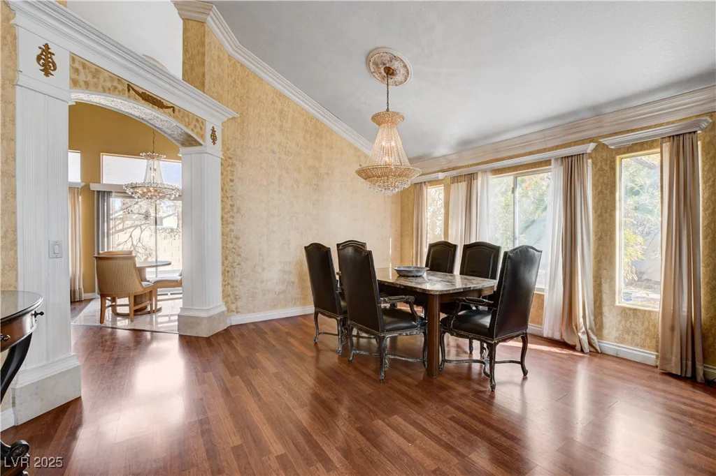 8988 Dusseldorf, Las Vegas, NV 89147