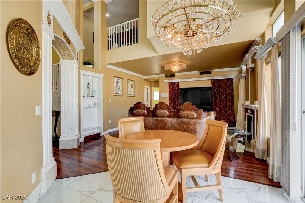 8988 Dusseldorf, Las Vegas, NV 89147